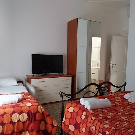 Lo Sguardo Sui Re Hotel Rome Luaran gambar